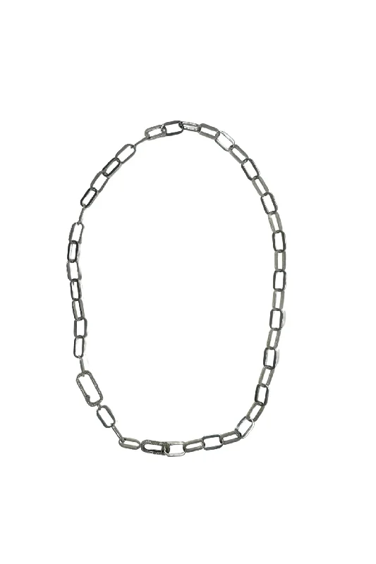 The Woods 24" Pave Diamond Double Clip
