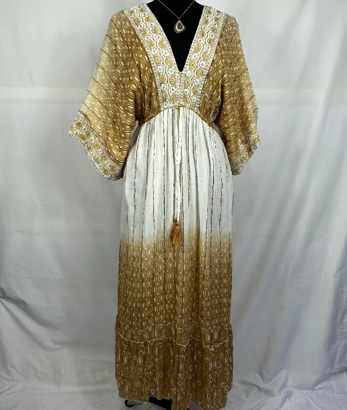 Embellished Italian Embroidered Dress In 3 Colors Chic unclassified dresses