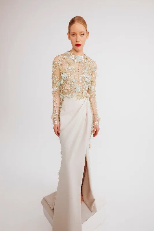 Embroidered bodice crepe gown Halter unclassified dresses