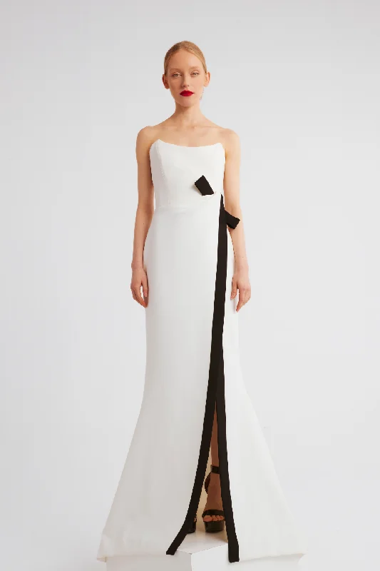 High slit sleeveless crepe dress Stylish unclassified dresses